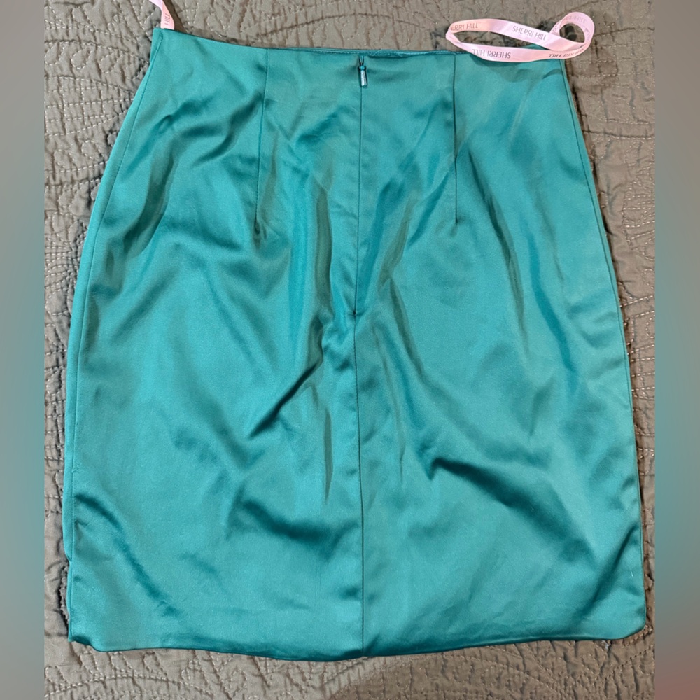 Sherri Hill Emerald Green Two Piece Dress - Picture 3 of 9